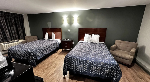 Четырёхместный номер Standard Wilkes-Barre lodge