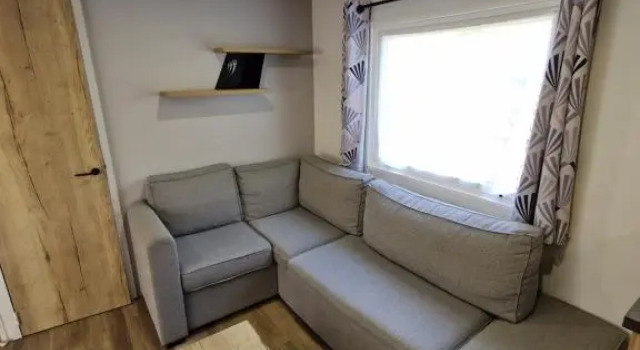 Bungalow neuf 3 chambres avec piscines partagées dans un camping-club vacances haut de gamme