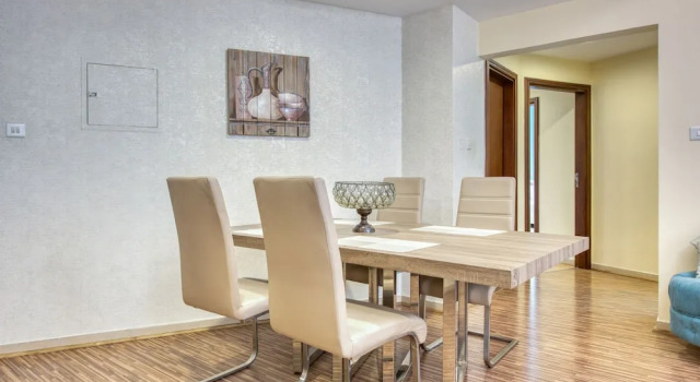R&H Burj Al Nojoum, Забронировать Апартаменты/квартира Даунтаун Дубай , рядом с Дубайский аквариум