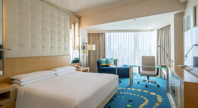Двухместный номер Deluxe Отель Renaissance Shanghai Yu Garden