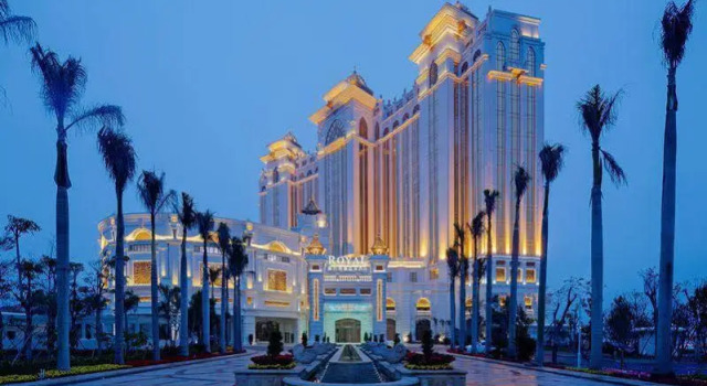 Xiamen Goldcommon Royal Seaside Hotel and Hot Spring, Boek Hotel Xiamen Fujian