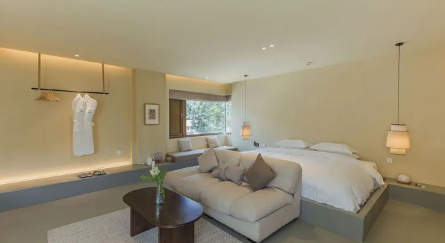 The Long Circle House, Book Hotel Hoteller i Beijing Province med parkering, Parkering