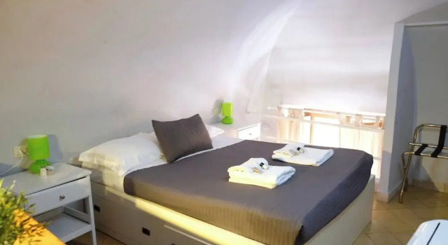 Mir Small Loft on Giulia Street