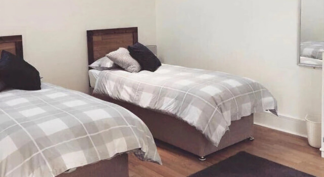 The Wheatsheaf, Book Hotel Hoteller i West Malling med parkering, Parkering