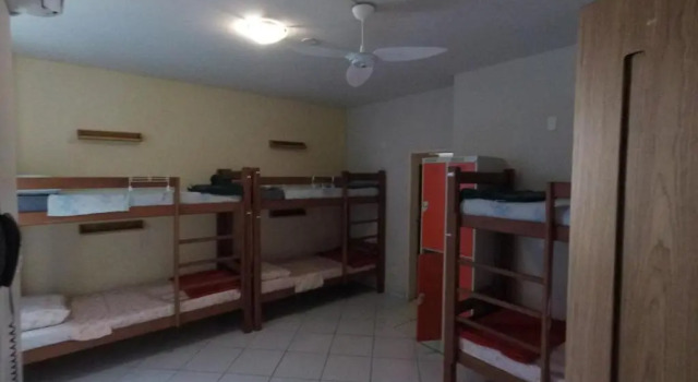 Кровать в общем номере (мужской номер) Floripa Hostel CENTRO