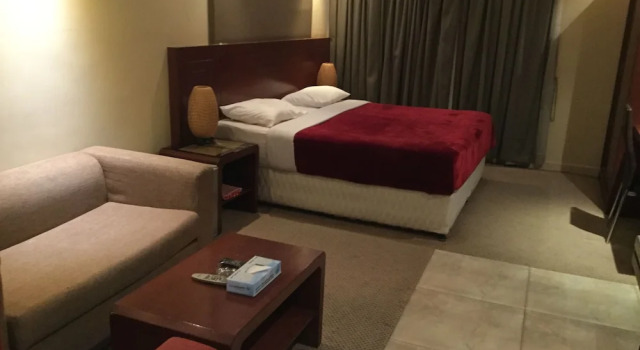 Continental Suite Farwaniya, Book Hotel Hotels in Kuwait City with Breakfast, Breakfasts