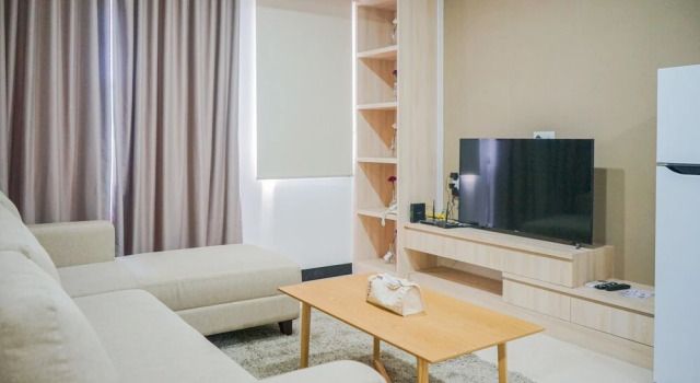 Elegant 3BR Apartment at Bellevue Suites, Забронировать Апартаменты/квартира Апартаменты Джакарты, рядом с Хаджи Нави, Апартаменты/квартира