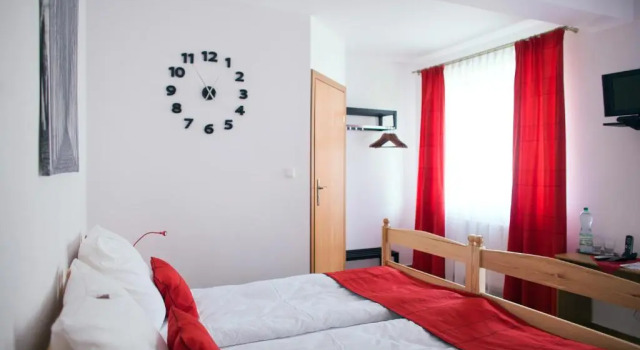 Номер Standard Canpol-Julls Art Hotel