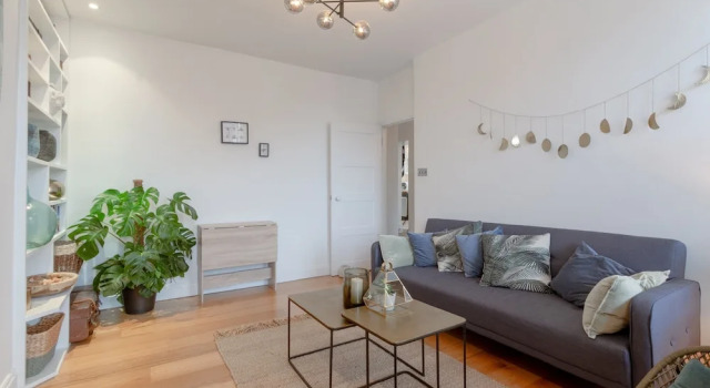 Vibrant 2 Bedroom Apartment in Notting Hill, Varaa Huoneisto Asunnot kohteessa Merseyside, Huoneisto