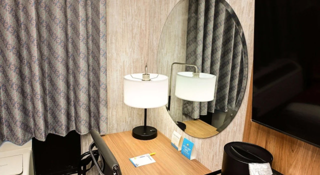 Двухместный номер Deluxe Days Inn by Wyndham Bronx NYC
