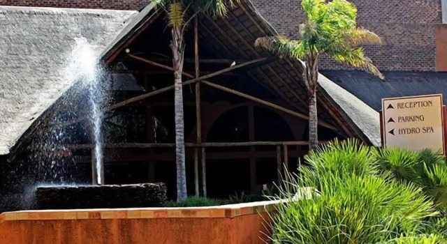 Christiana All Seasons Resort, Boek Resort Hotels in Bloemhof met zwembad, Zwembad