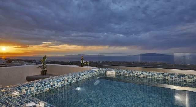 Люкс Deluxe Alyvia Suites