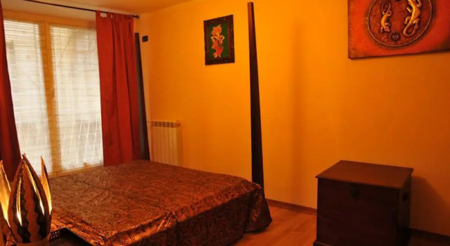 Borobudur B&B, Забронировать Отель «постель и завтрак» Исторический центр Генуи Генуя, рядом с Станция метро Sarzano/Sant'Agostino