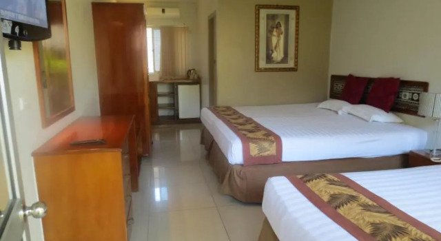 Standard Doppel Zimmer mit Poolblick Capricorn International Hotel