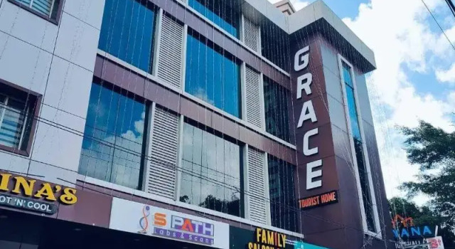 Grace Apart Hotel, Забронировать Отель Отели штата Кералы с парковкой, Парковка