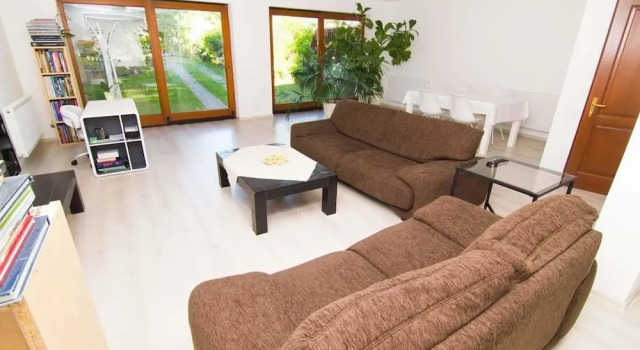 Continental Boutique Rooms, Varaa Boutique-hotelli Sfantu Gheorghe 