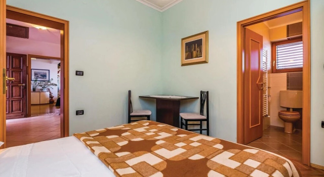 Amazing Home in Icici With Wifi and 2 Bedrooms