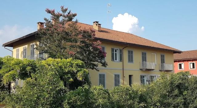 Locanda Ferro UNO Golf Città di Asti, Book Hotel Asti Piedmont
