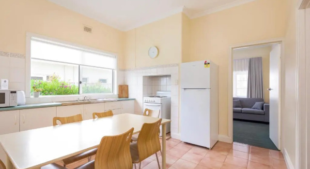 Апартаменты с 3 комнатами Albany Holiday Units