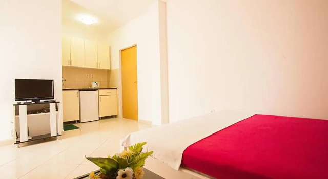 Студия с балконом и с красивым видом из окна Apartments Taida