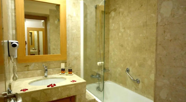 Двухместный номер Standard Oasis Hotel & Spa