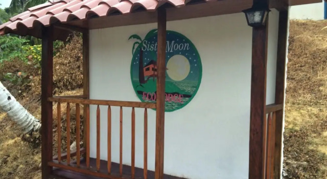 Sister Moon Hotel, Đặt Khách sạn Isla Grande Colon