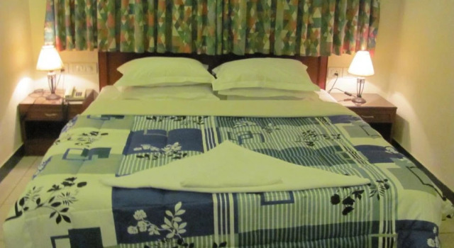 Atithi, Rezervovat Hotel Ulsoor 