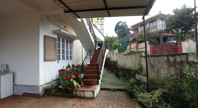 OYO 9156 Home Hill Top 2BHK Near ITI Junction, Rezervovat Hotel Hotely v Bangalore s parkováním, Parkování