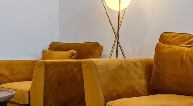 Студия Deluxe MoHost Properties