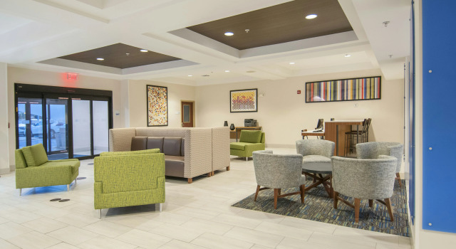 Holiday Inn Express & Suites Ocean Springs by IHG