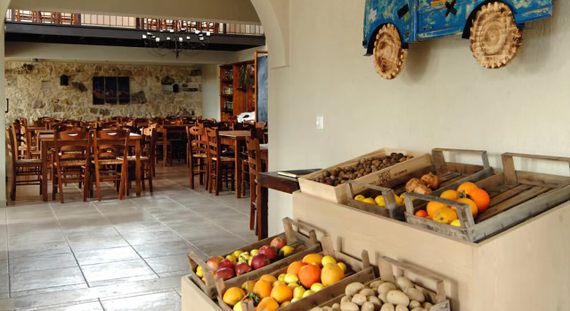 Agroikies Stratakis State, Rezervasyon Otel Agios Thomas havuzlu oteller, Yüzme Havuzu