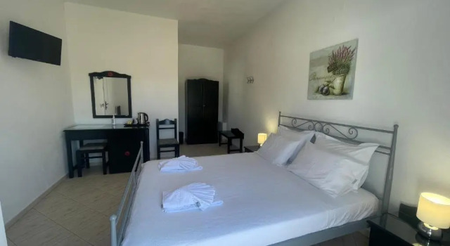 Двухместный номер Standard Venikouas Hotel