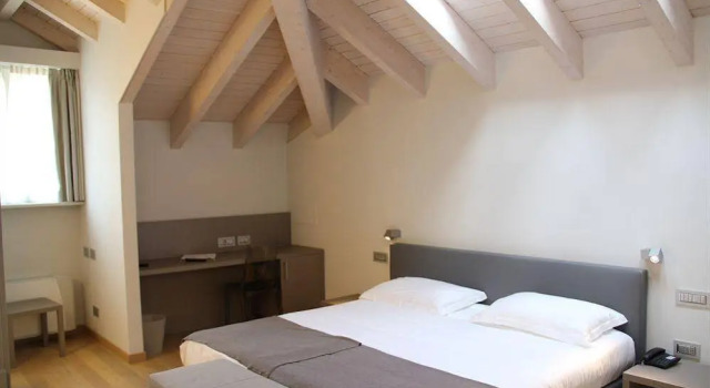 Hotel di Varese