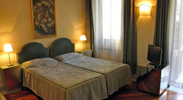 Residenza Al Corso Suites, Забронировать Отель Отели Рима с завтраком, рядом с Pincian Hill, Завтраки