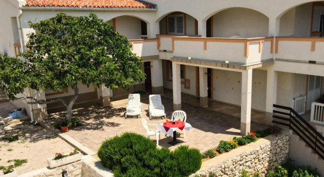 Poolhouse - Close to the sea - A3