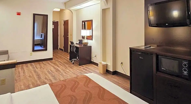 Одноместный люкс Quality Inn & Suites near St Louis and I-255