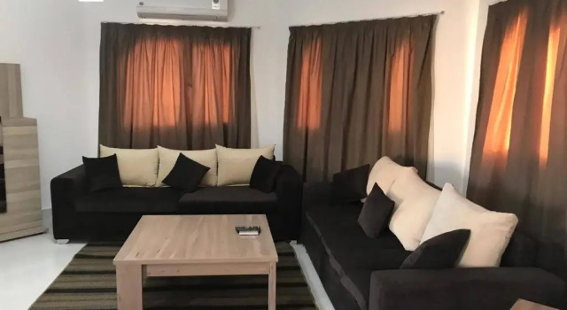 Апартаменты Regency Towers Apartments