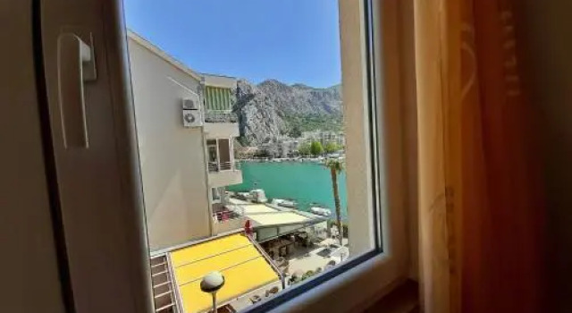 Apartment Jen, Rezerwuj Apartament Hotele w Split-Dalmatia County z parkingiem, Parking