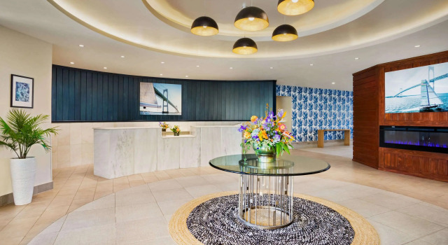 Wyndham Newport Hotel