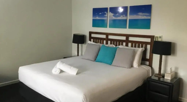 Номер Deluxe Sonias at Ramada Resort Free Wifi