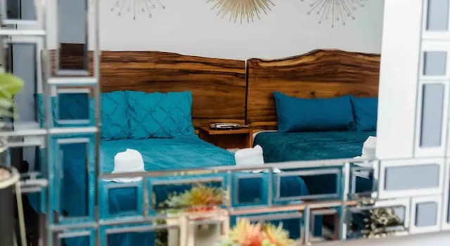 Номер Luxury Hotel Naomi