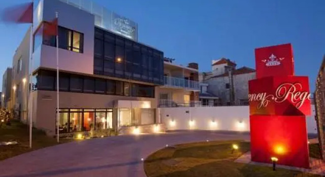 Полулюкс Regency Rambla Design Apart Hotel