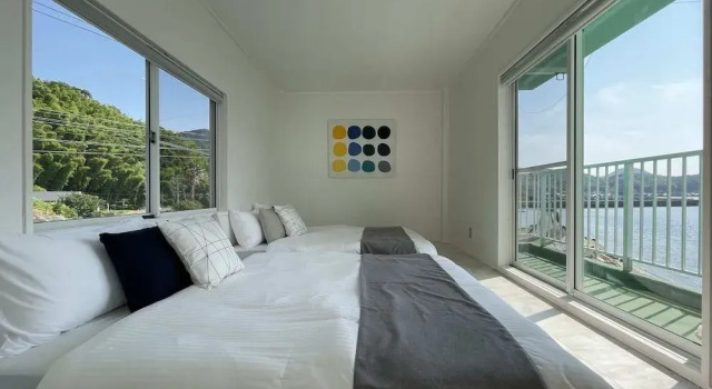 Kai House, Book Villa Suo-Oshima Chugoku