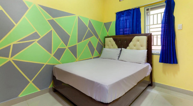 OYO 2923 Lavenia Kost 2, Book Hotel Hoteller og overnatningssteder i Dumai, Hotel