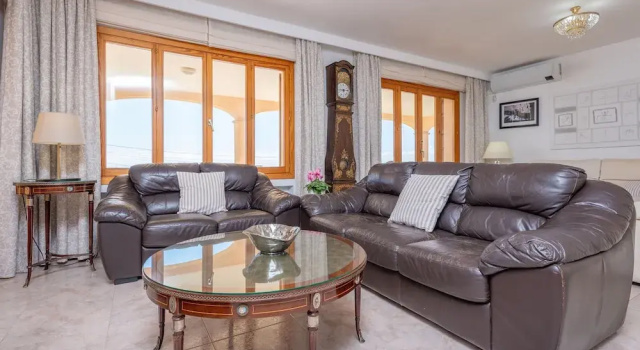 Villa Mar y Tierra, Book Villa Marratxi Majorca