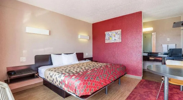 Номер Standard Econo Lodge Inn & Suites