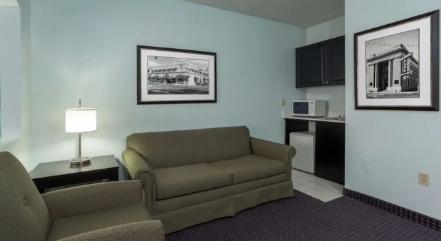 Двухместный люкс Holiday Inn Express & Suites Plant City by IHG