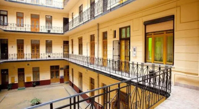 Dolcevita, Varaa Hotelli 09. Ferencváros 