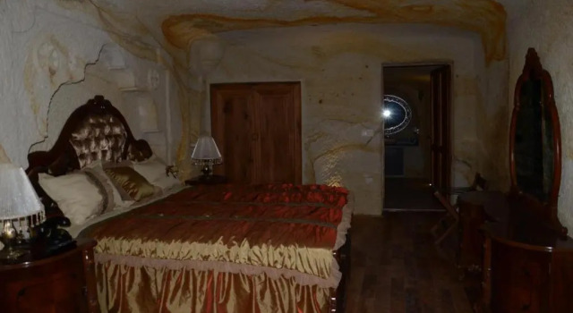 Люкс Superior Golden Cave Suites