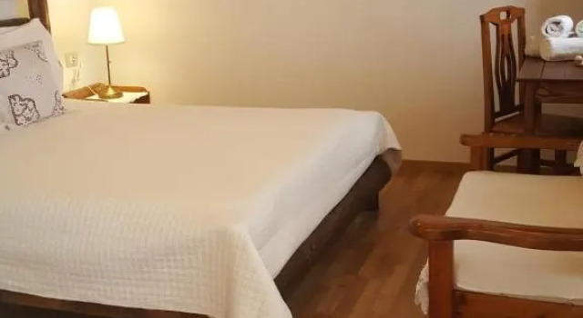 Номер Comfort Hotel Gjirokastra